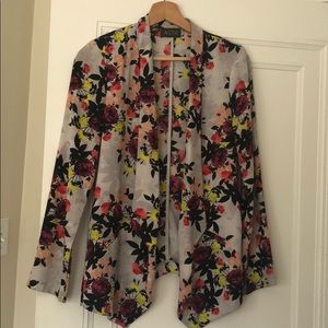 ASTR floral boyfriend blazer - size XS